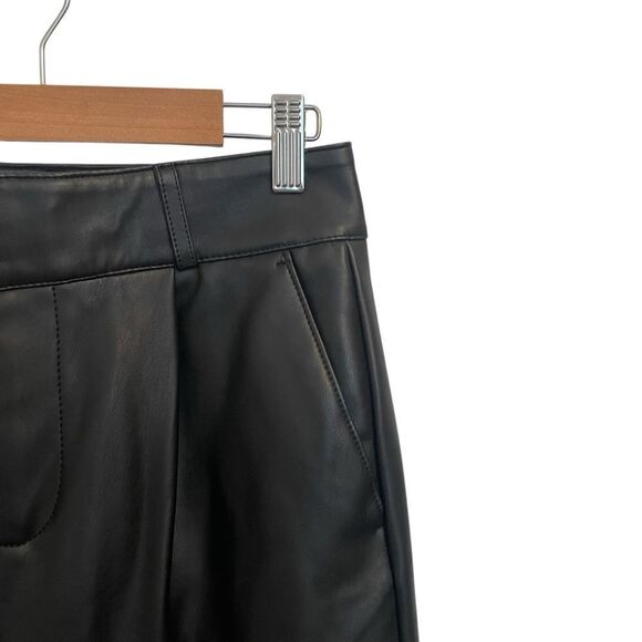 Banana Republic Black High Rise Pleated Faux Leather Pants Size 0 - Picture 2 of 8